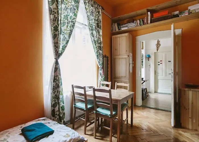 Ping Pong Apartment